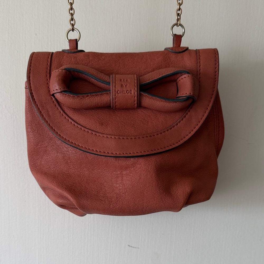 See By Chloe Tan Crossbody Bag with Bow and Chain - Picture 2 of 3